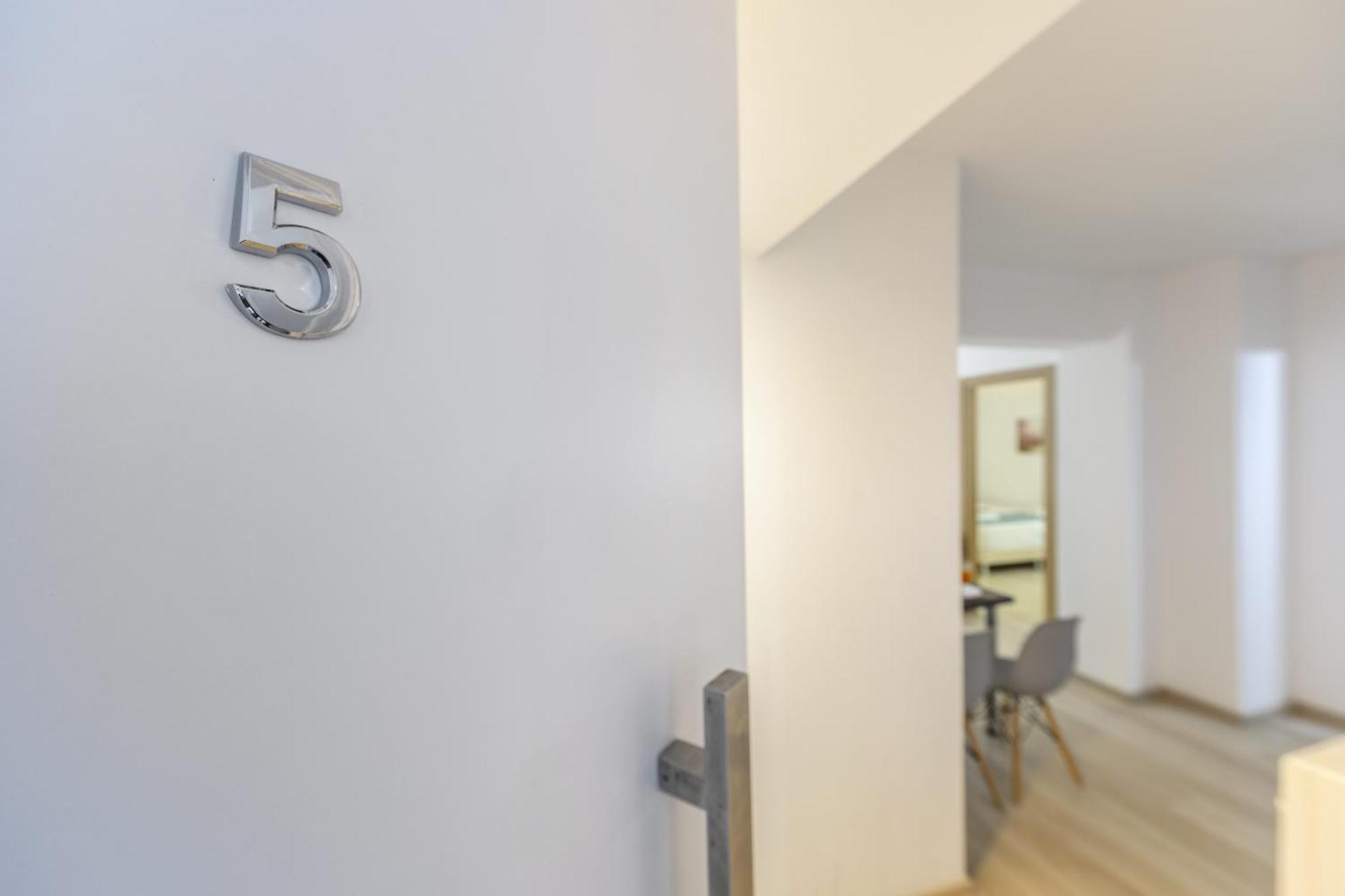 C-Premium Apts 100M From Beach And City Centre Larnaca Extérieur photo