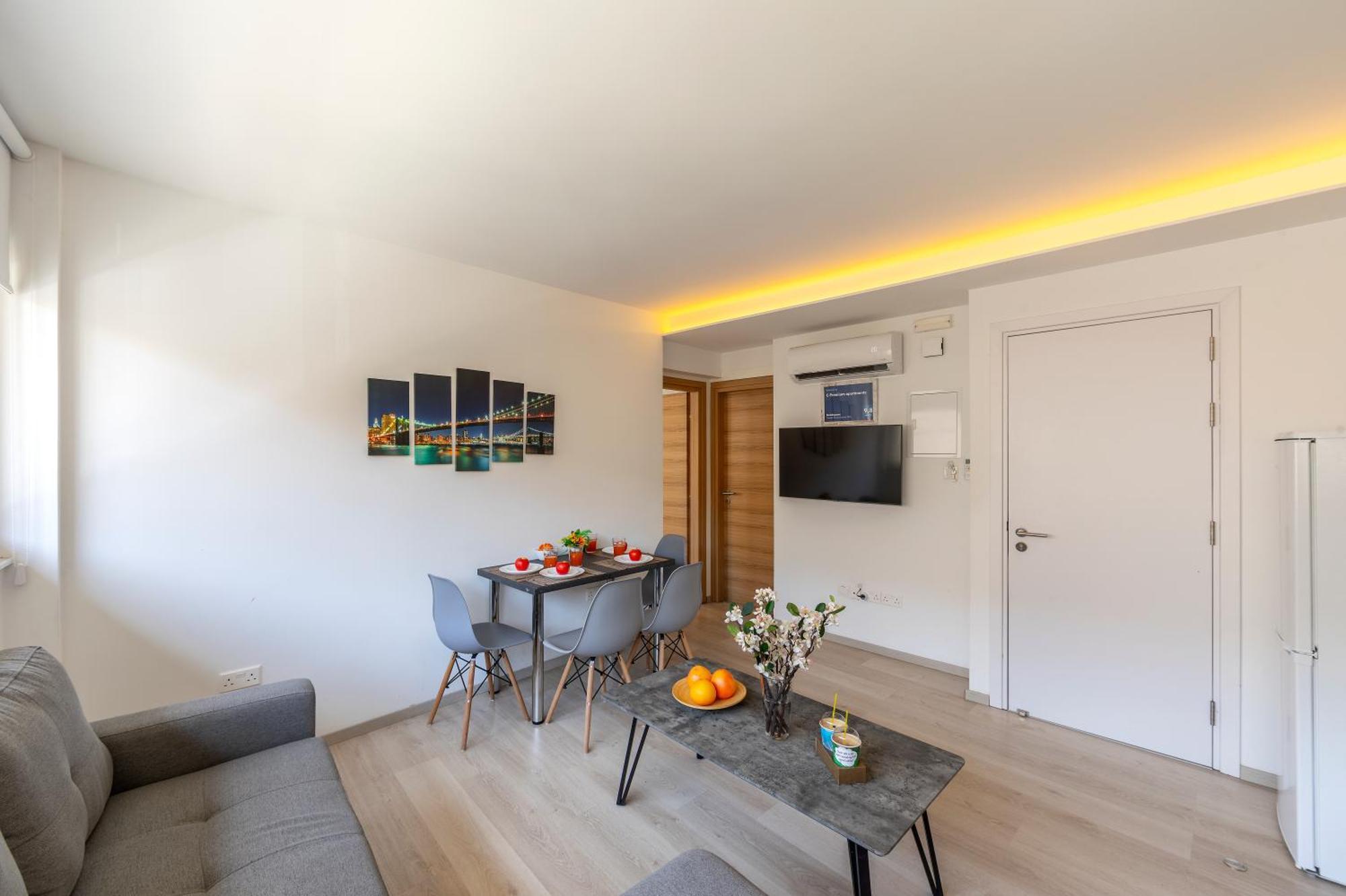 C-Premium Apts 100M From Beach And City Centre Larnaca Extérieur photo