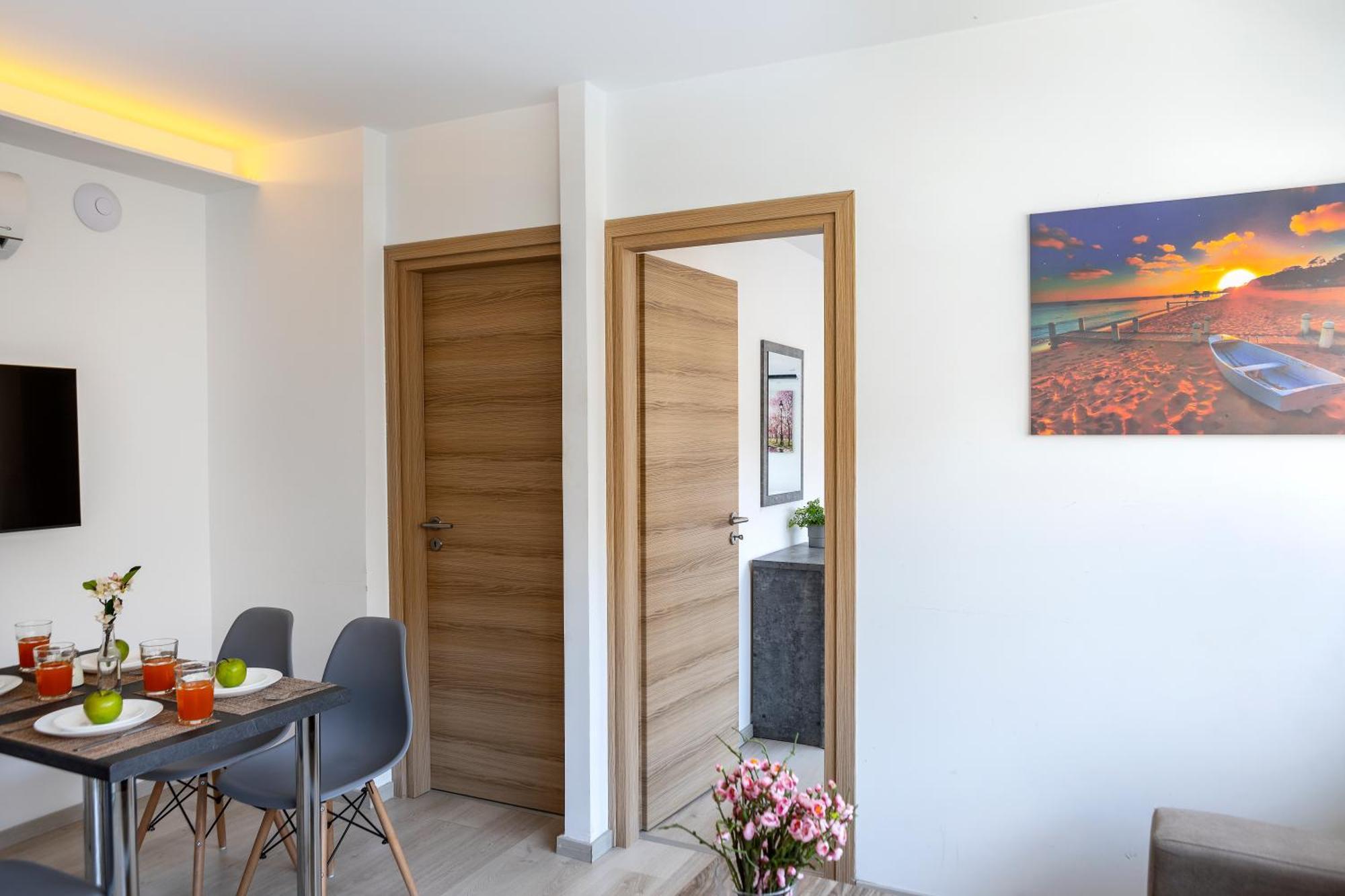 C-Premium Apts 100M From Beach And City Centre Larnaca Extérieur photo